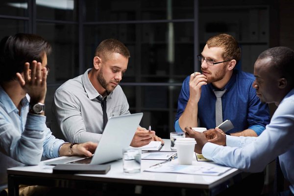 Quelles astuces pour réduire la latence de l'audio Bluetooth sur un Google Pixel 5 lors de l'utilisation de casques sans fil ?
